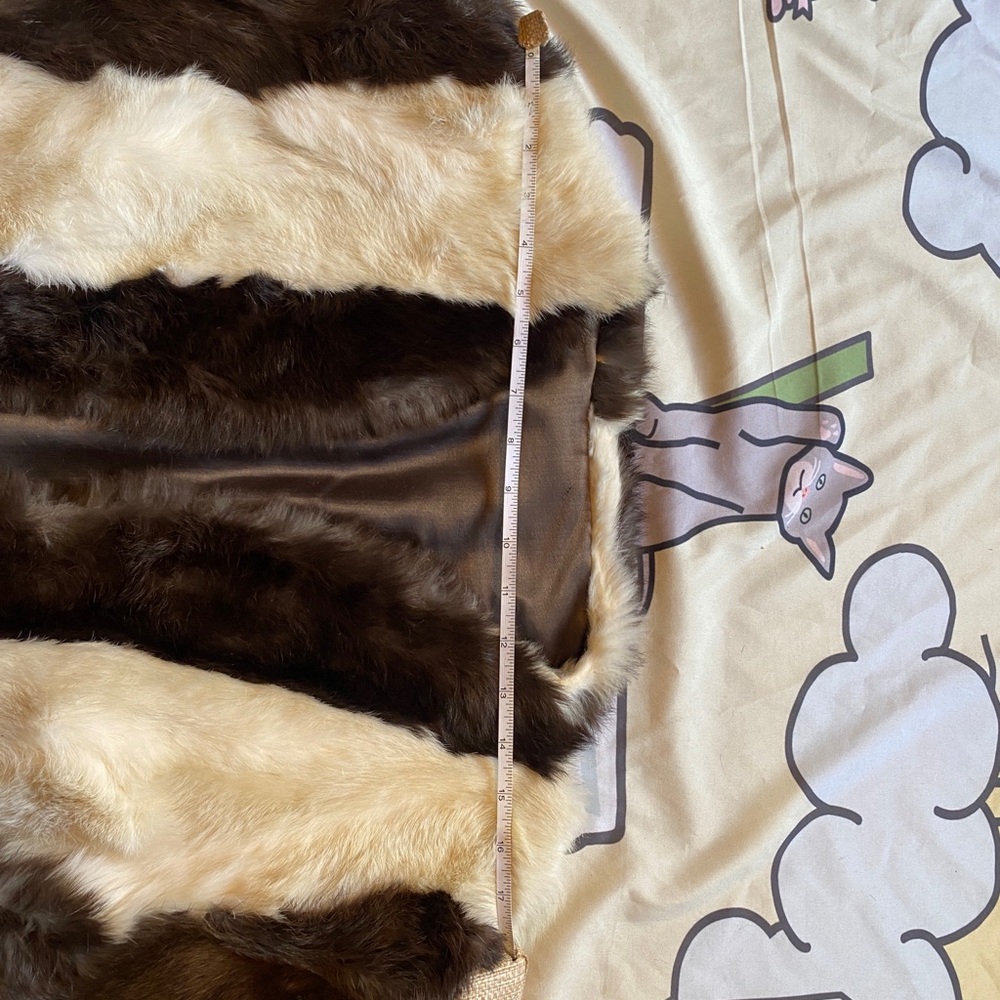 Gorgeous Vintage Rabbit Jacket - Picture 12 of 13